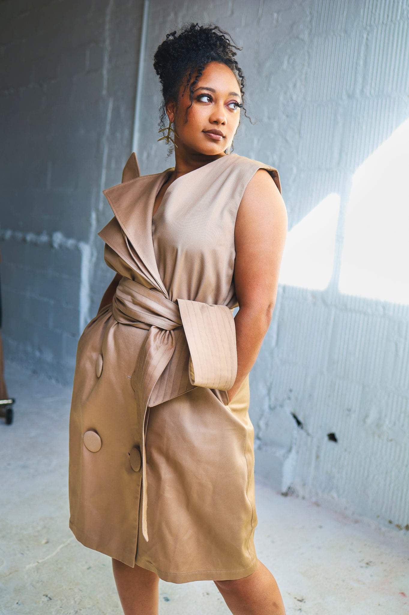 Khaki Pleated Coat Vest (Pre-Order) – odAOMO
