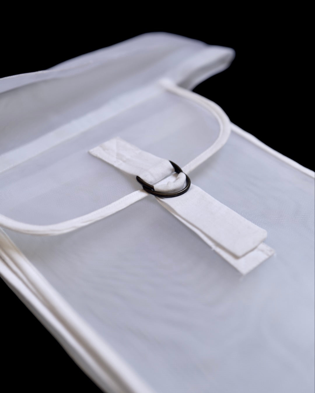 Mesh Cargo Belt